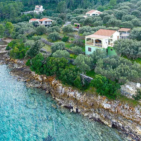 Casa de Férias Lovely In With House Sea View Vela Luka